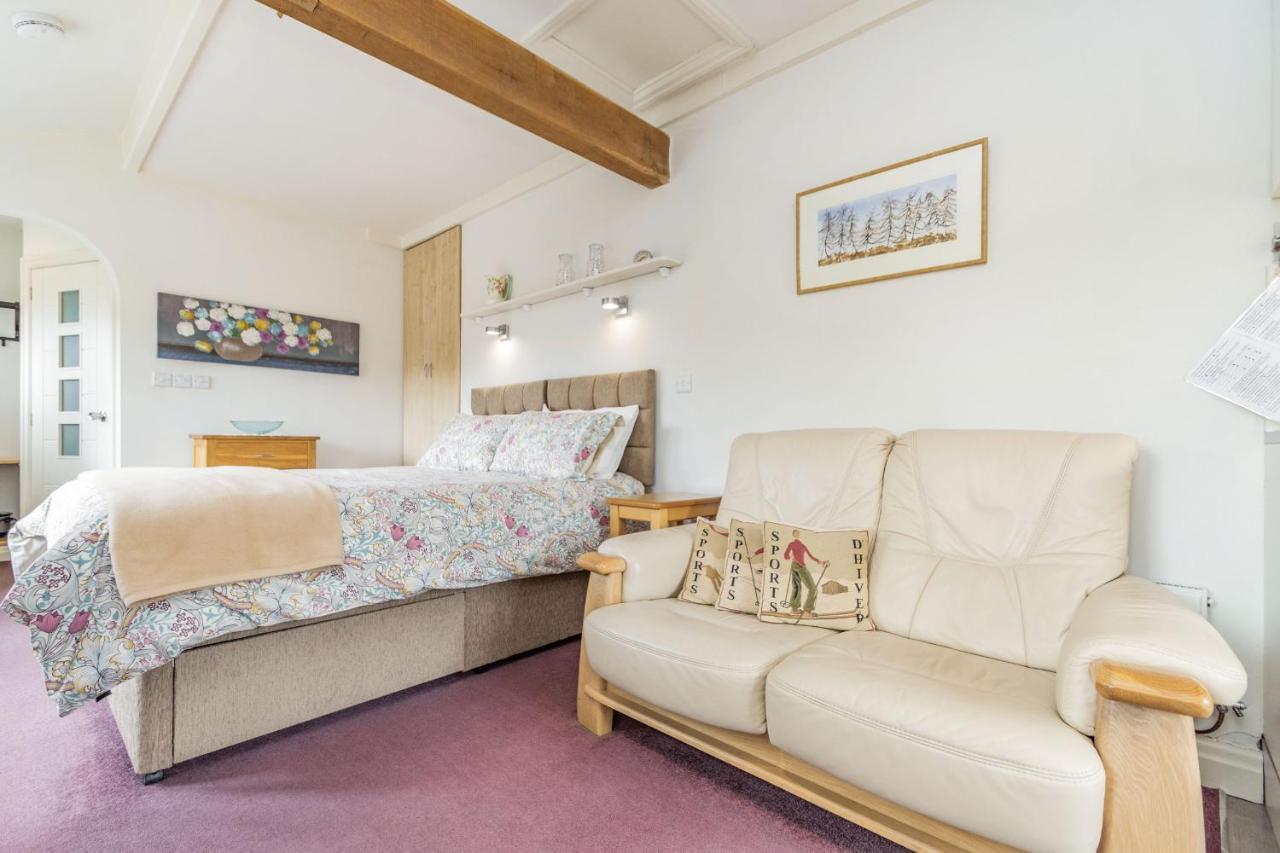 The Friendly Room Austwick 外观 照片